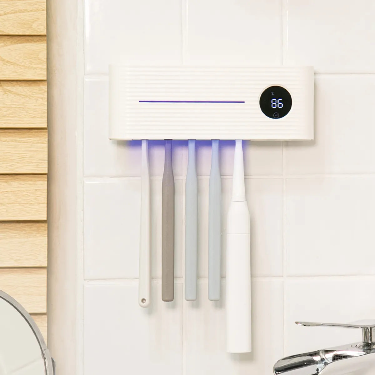 RTS-500 UV Cordless Toothbrush Sterilizer